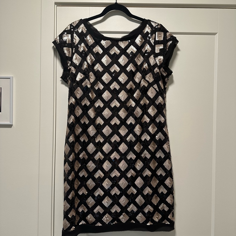 Eliza J Black and Silver Sequin Pattern Dress